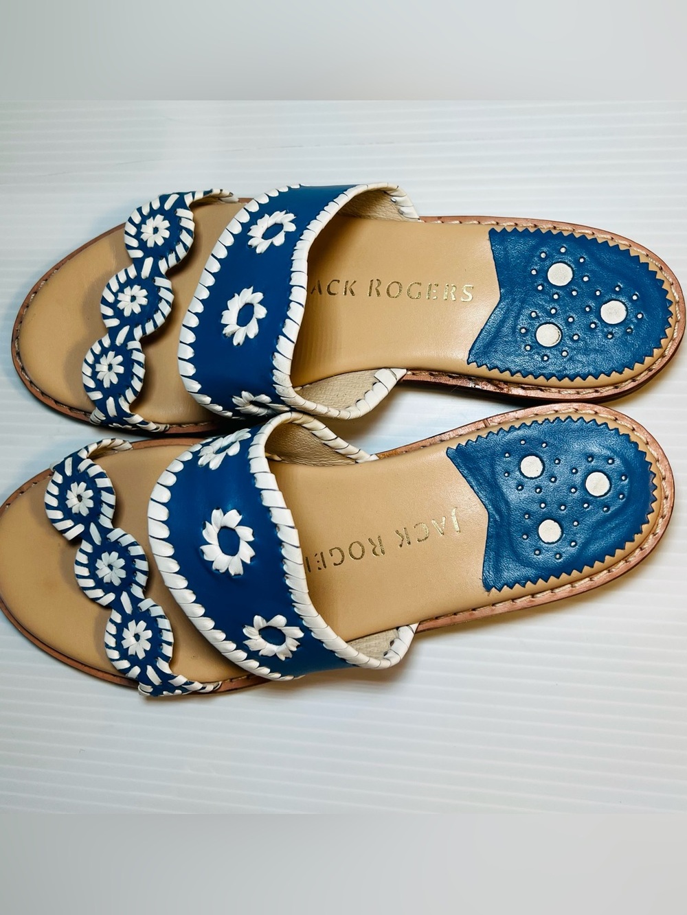 Jack Rogers Lauren Blue & White Double Scalloped Strap Slide Sandals Size 8.5 - Picture 3 of 10